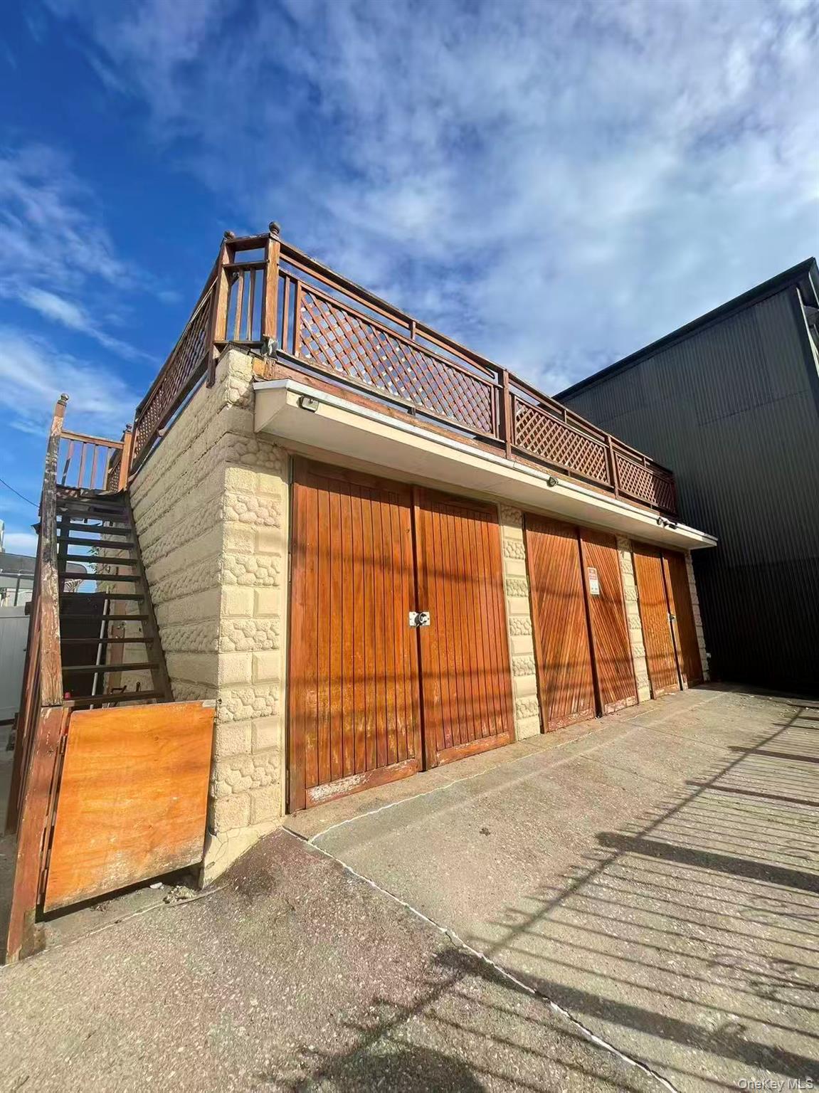 #8 photo, 114-02 14th Avenue, クイーンズ区 College Point , NY 11356