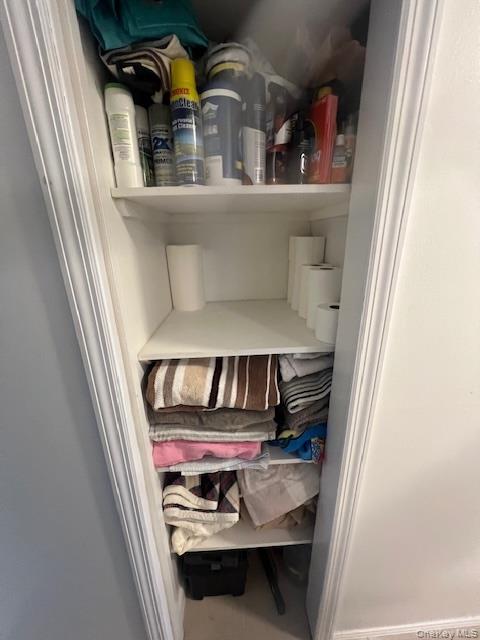 #10 photo, 6020 Saint Felix Avenue, クイーンズ区 Glendale , NY 11385