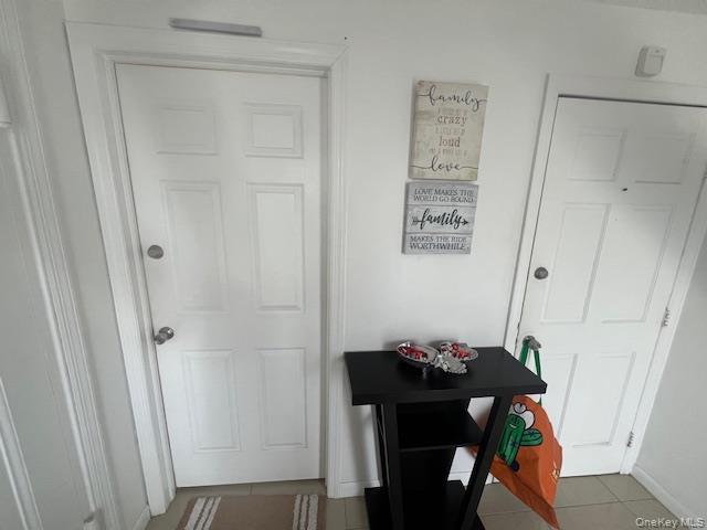 #2 photo, 6020 Saint Felix Avenue, クイーンズ区 Glendale , NY 11385