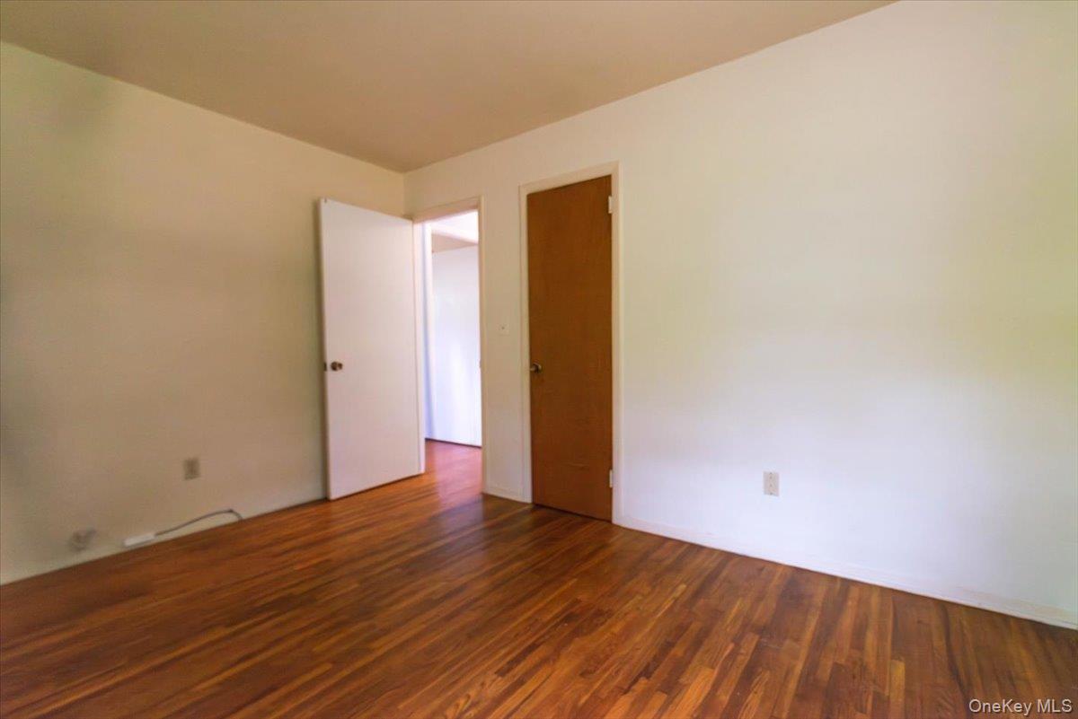 #20 photo, 160 E Willow Tree Road, Spring Valley , NY 10977