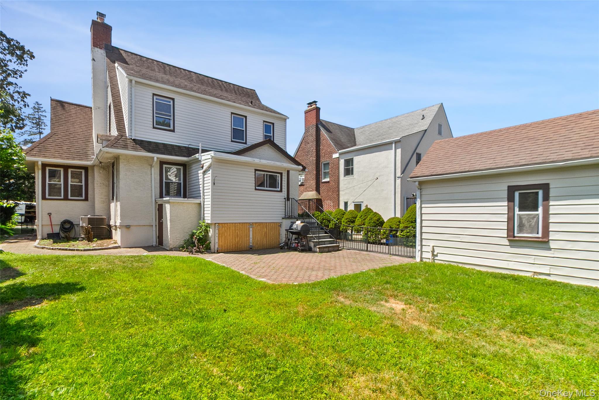 #2 photo, 11 Crawford Street, Yonkers , NY 10705