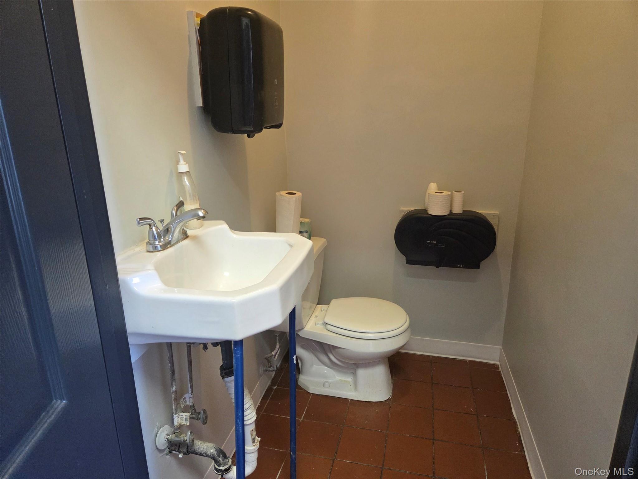 #17 photo, 137 N Middletown Road, Pearl River , NY 10965