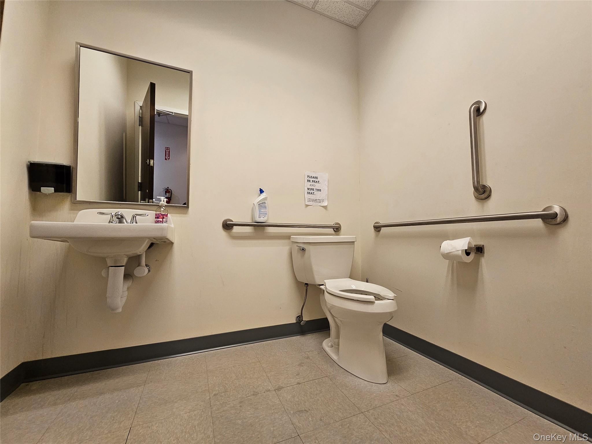 #7 photo, 27 Carpenter Avenue, Middletown , NY 10940