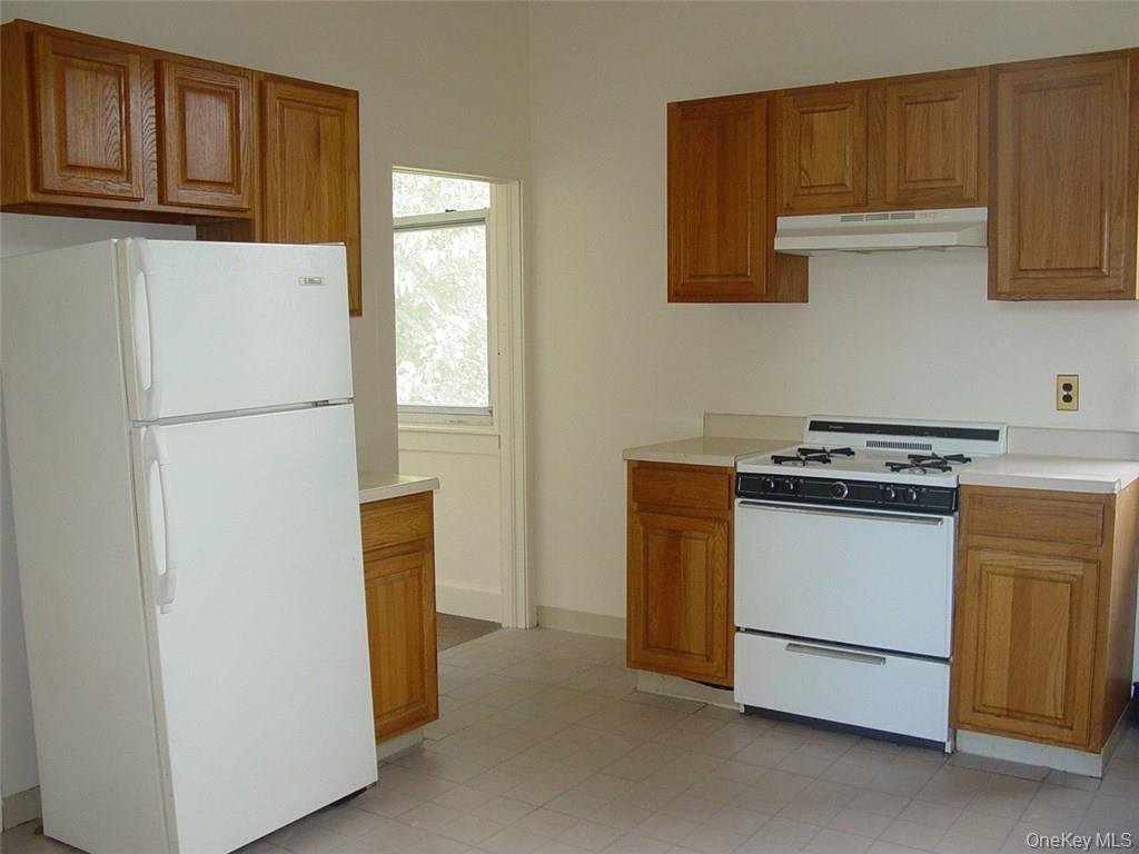 #3 photo, 43 Clinton St, Cornwall , NY 12518