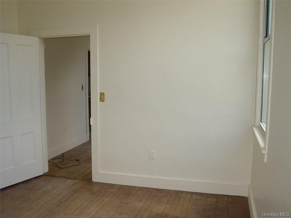 #5 photo, 43 Clinton St, Cornwall , NY 12518