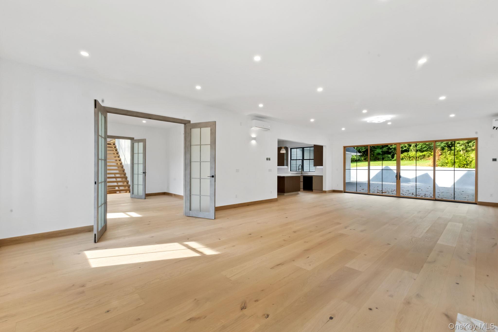 #10 photo, 22 Whippoorwill Road, Armonk , NY 10504