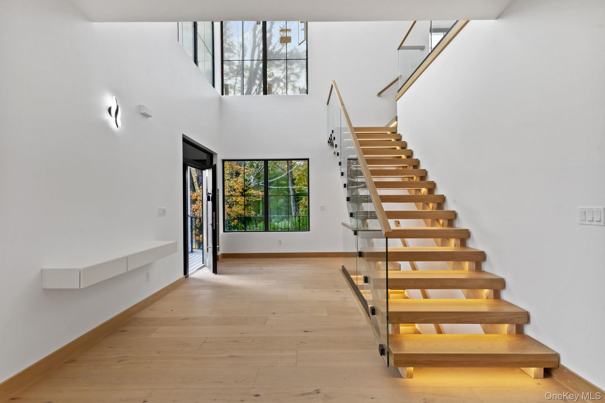 #4 photo, 22 Whippoorwill Road, Armonk , NY 10504