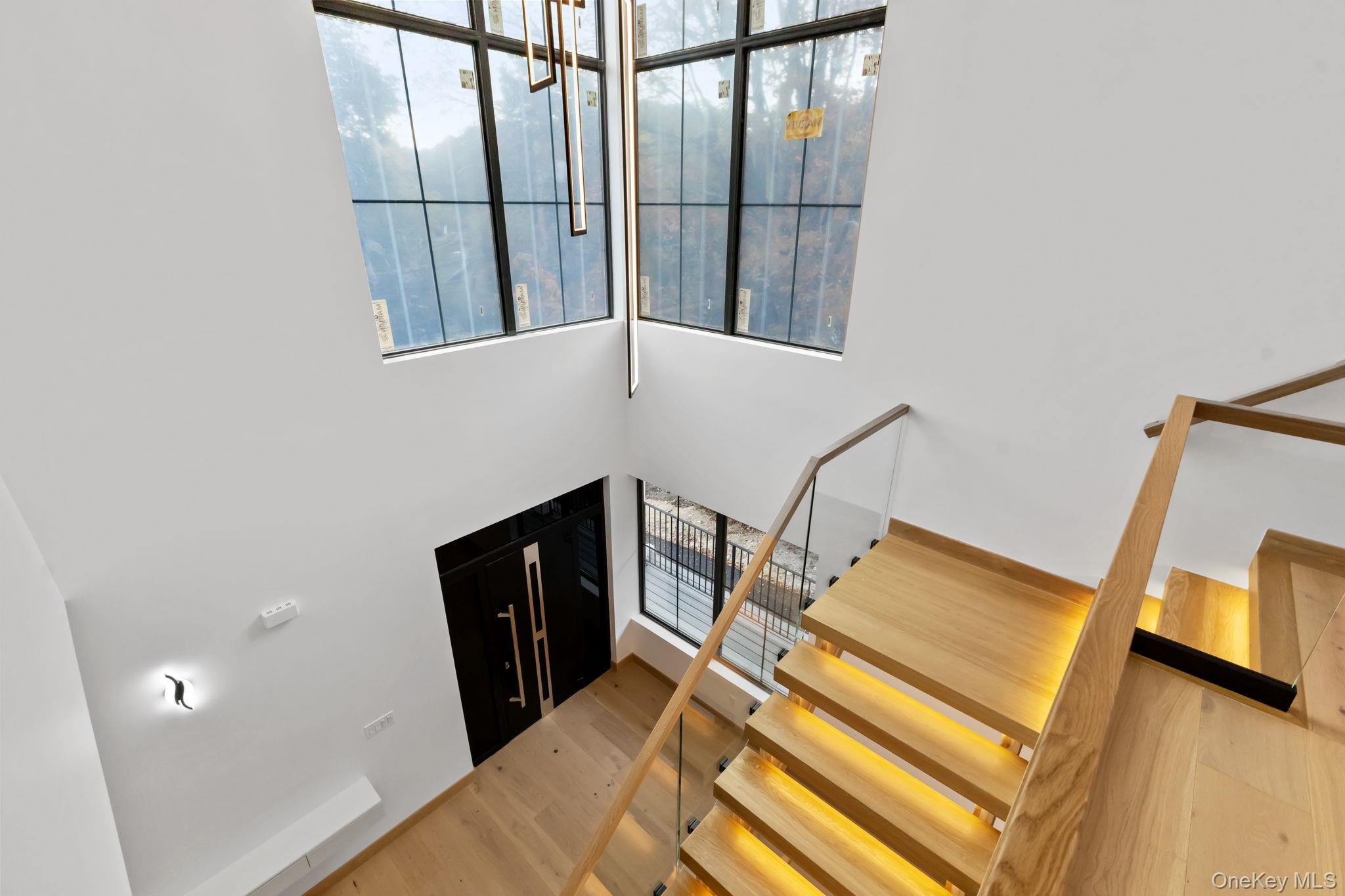 #7 photo, 22 Whippoorwill Road, Armonk , NY 10504