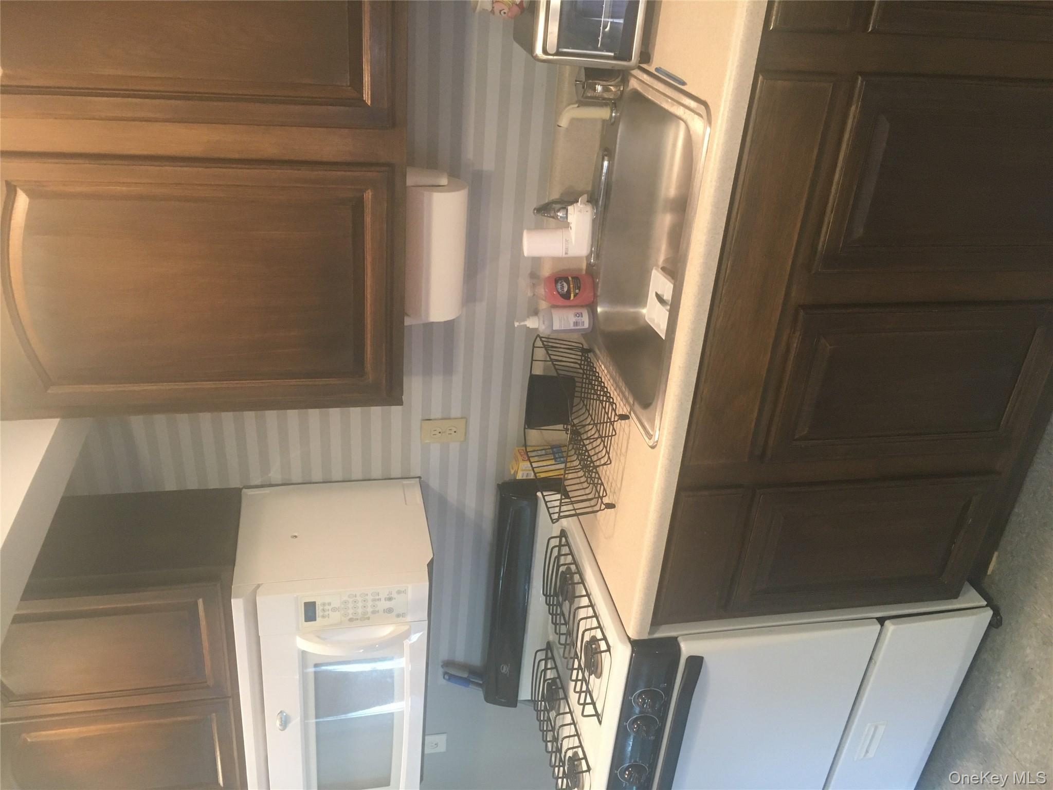 #5 photo, 67 Bethlehem Road, New Windsor , NY 12553