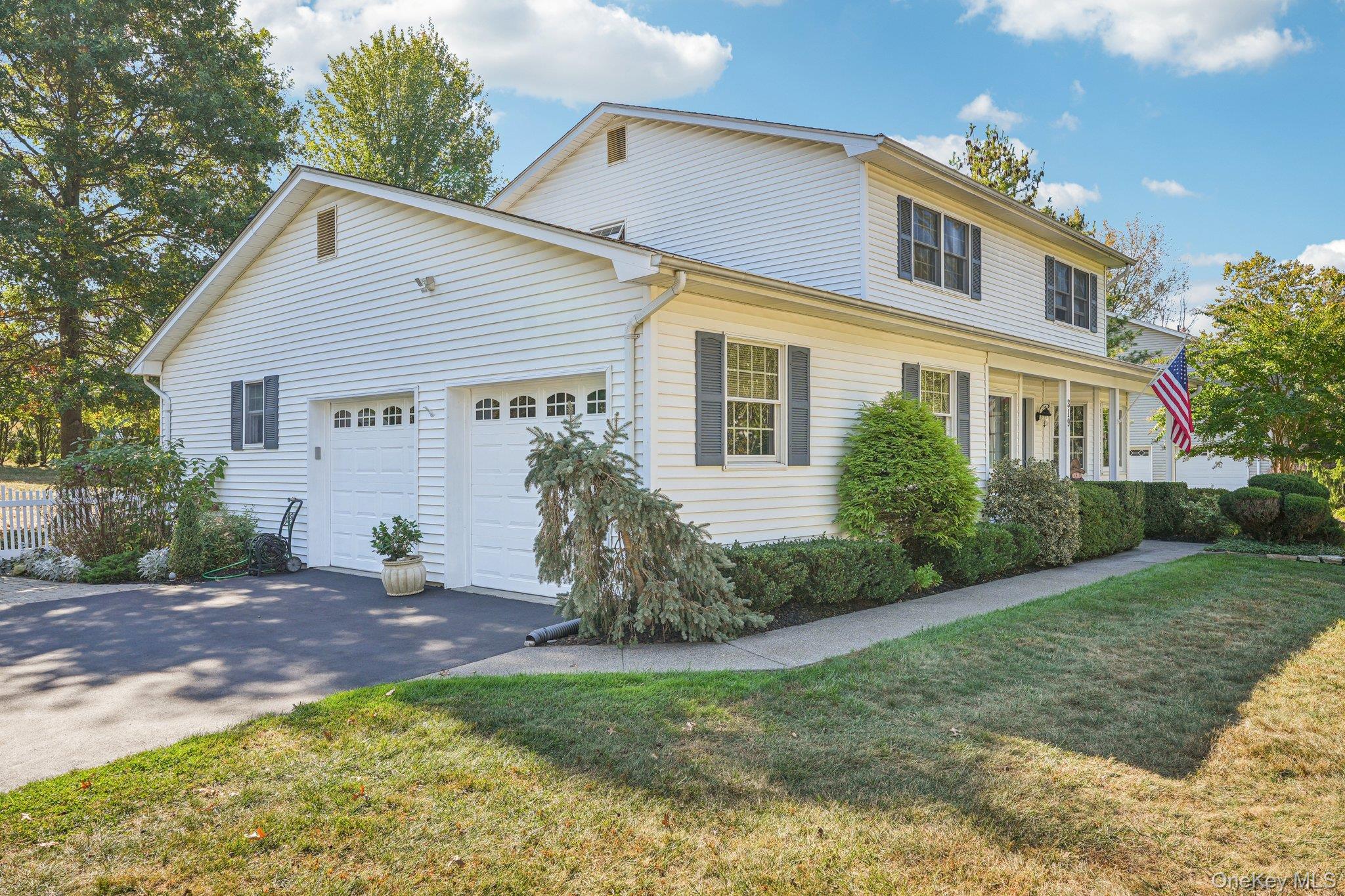 #2 photo, 319 Bliss Lane, Valley Cottage , NY 10989