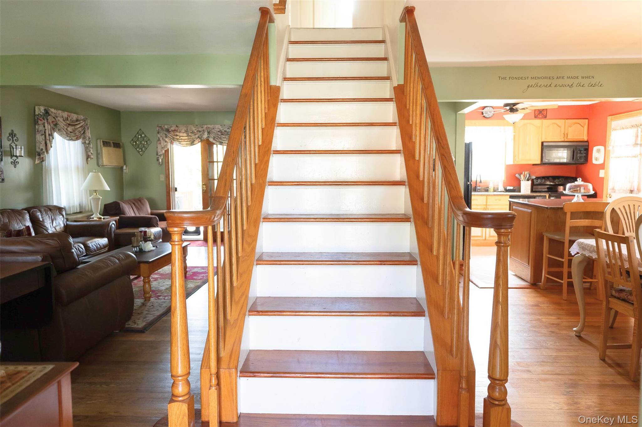 #6 photo, 404 Kensington Court, サフォーク郡 Copiague , NY 11726