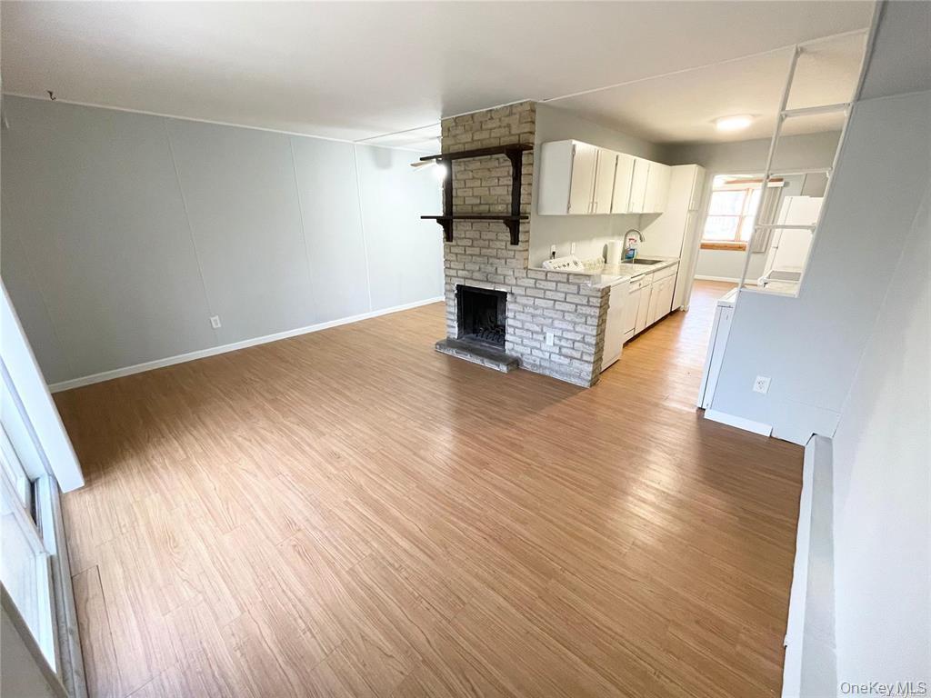 #3 photo, 34 Wooded Way, サフォーク郡 Calverton , NY 11933