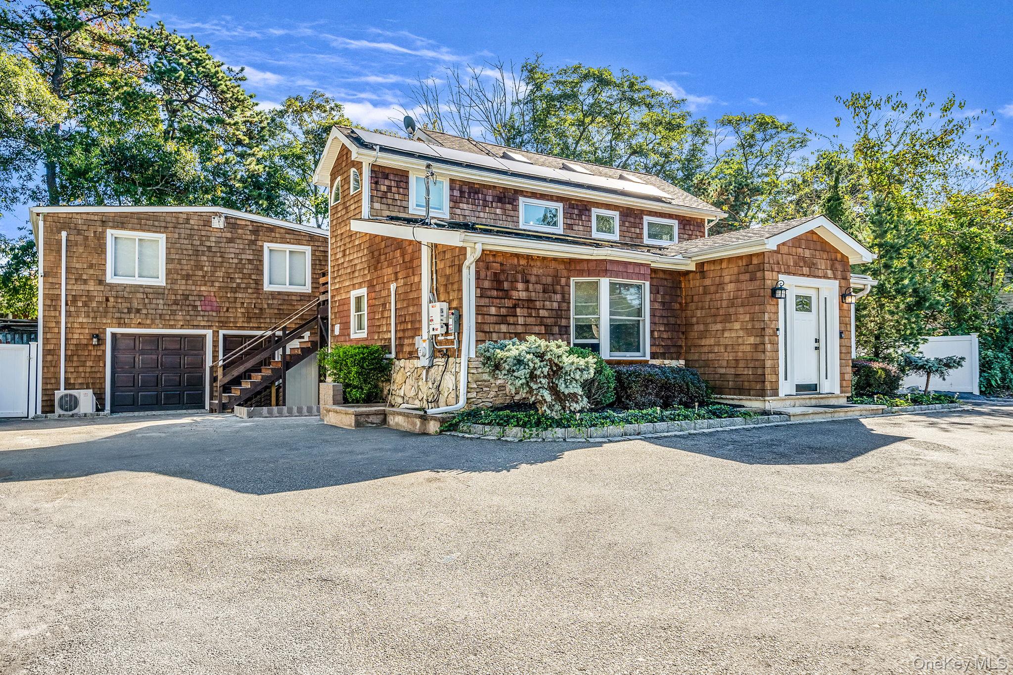 #1 photo, 7 Albermarle Avenue, サフォーク郡 Holtsville , NY 11742