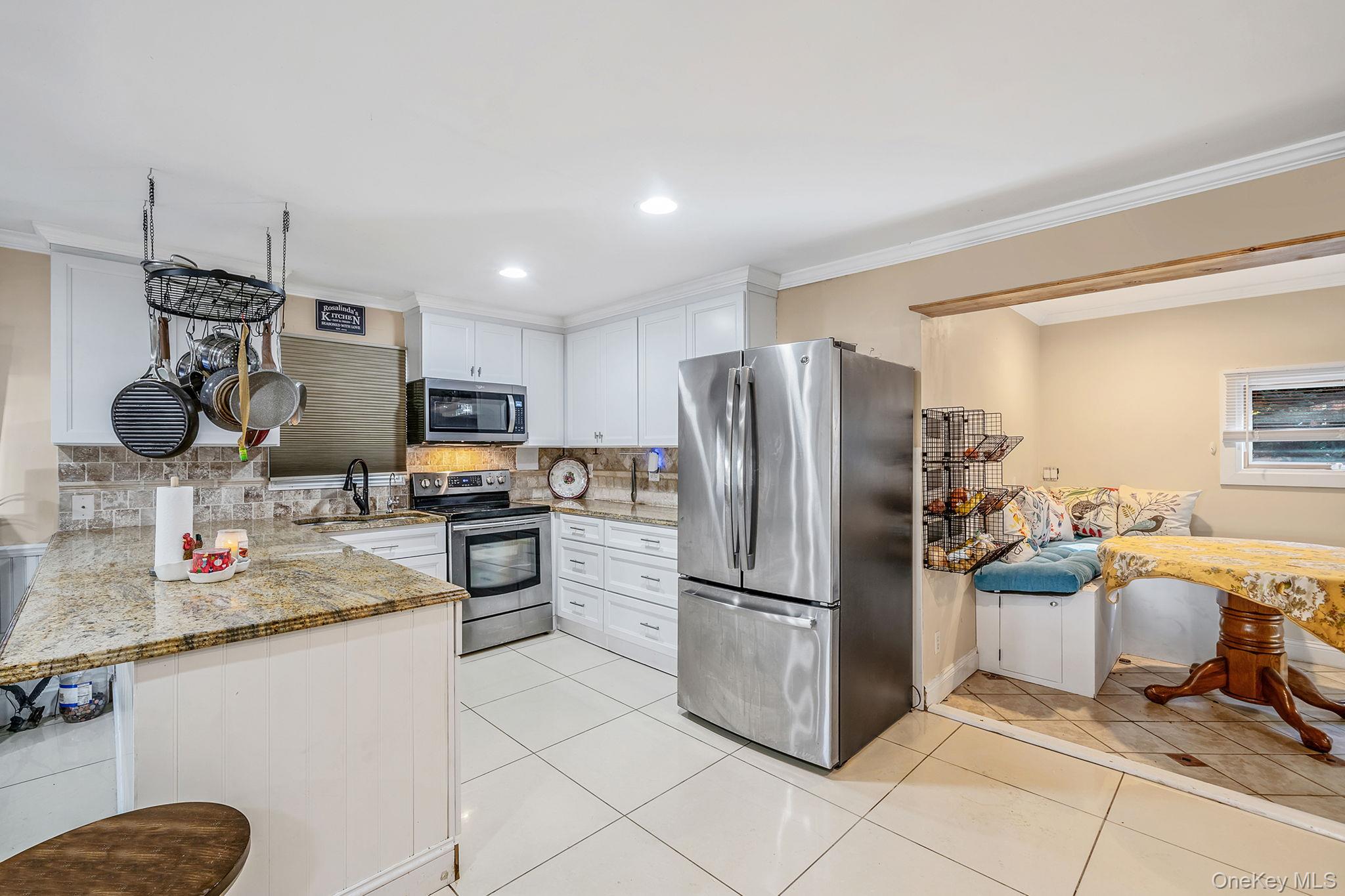 #10 photo, 7 Albermarle Avenue, サフォーク郡 Holtsville , NY 11742