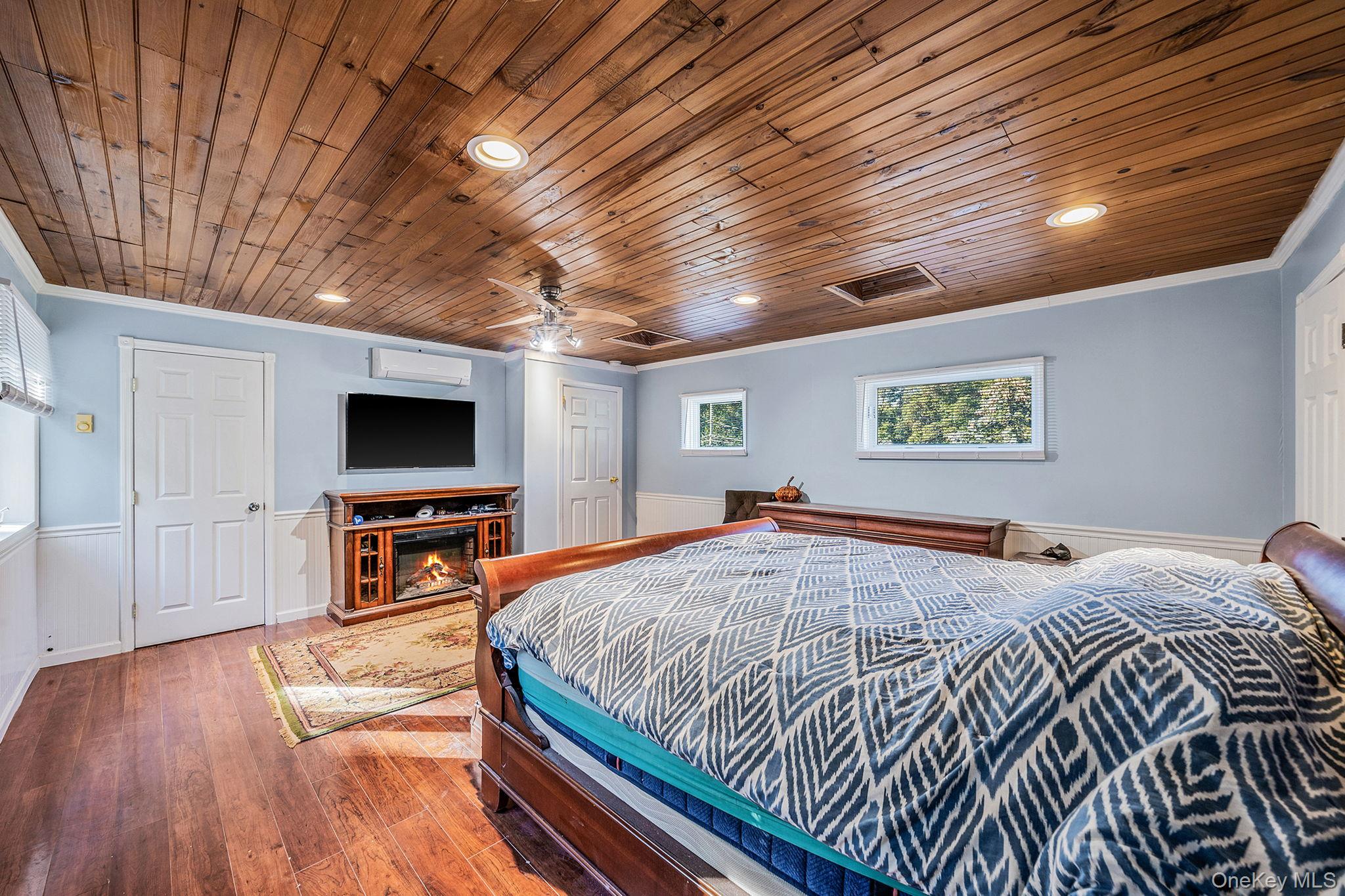 #17 photo, 7 Albermarle Avenue, サフォーク郡 Holtsville , NY 11742