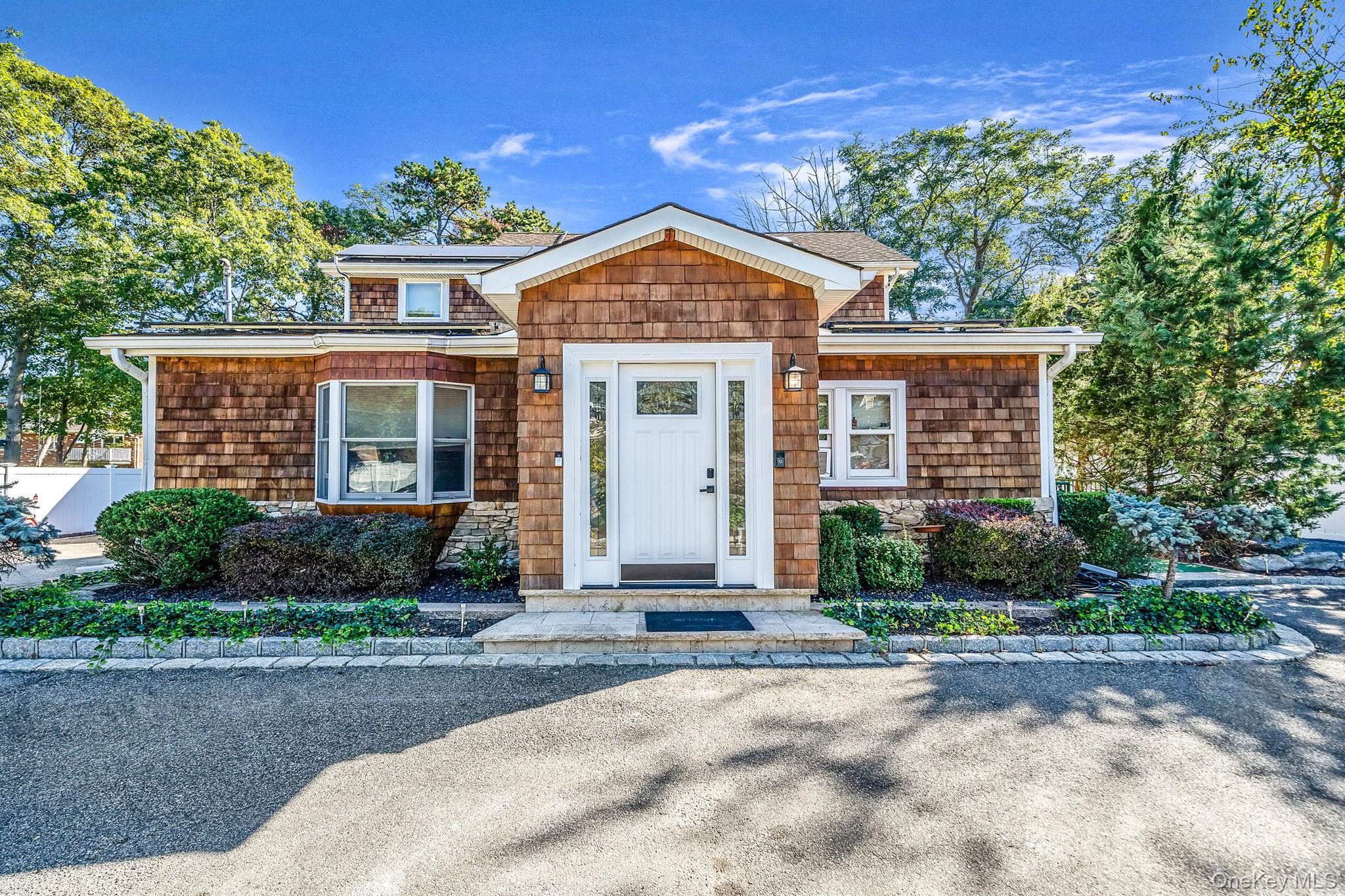 #2 photo, 7 Albermarle Avenue, サフォーク郡 Holtsville , NY 11742