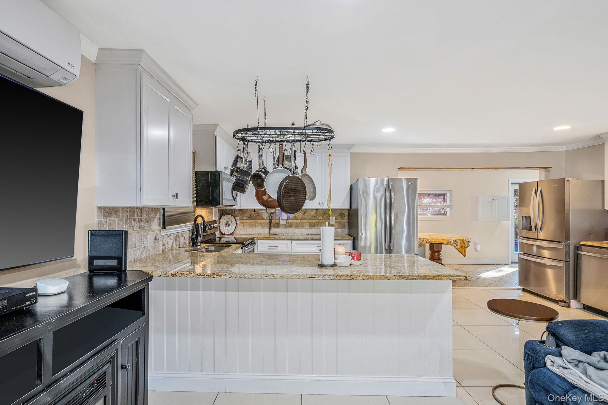 #9 photo, 7 Albermarle Avenue, サフォーク郡 Holtsville , NY 11742