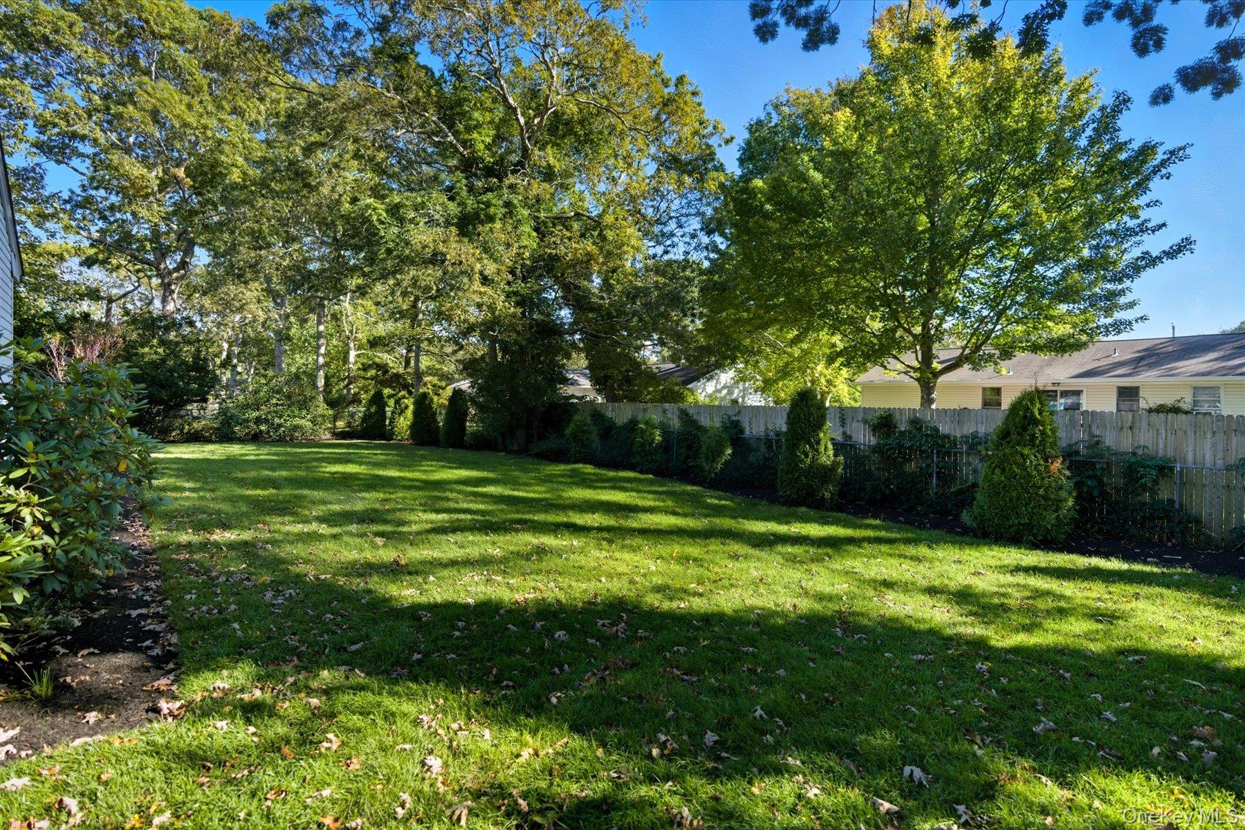 #16 photo, 7 Harvard Drive, サフォーク郡 Hampton Bays , NY 11946