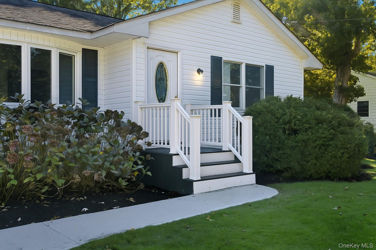 #2 photo, 7 Harvard Drive, サフォーク郡 Hampton Bays , NY 11946