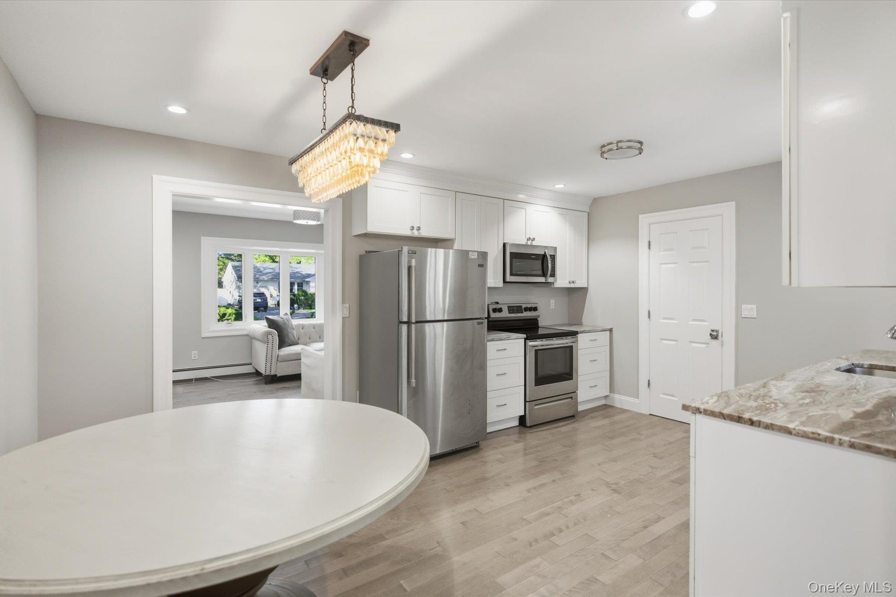 #5 photo, 7 Harvard Drive, サフォーク郡 Hampton Bays , NY 11946