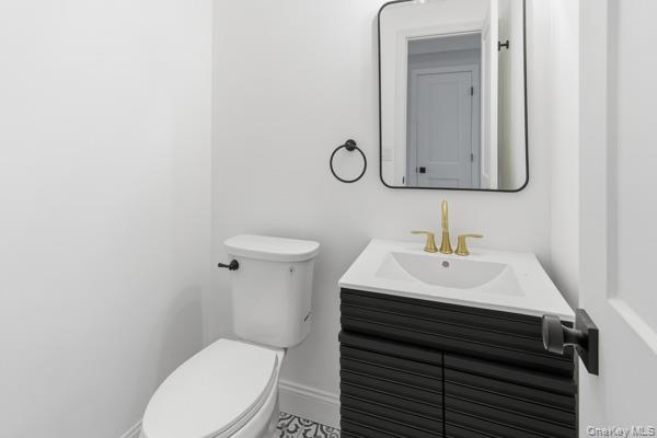 #5 photo, 2733 Schleigel Boulevard, サフォーク郡 Amityville , NY 11701