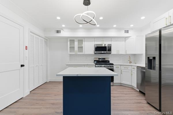 #9 photo, 2733 Schleigel Boulevard, サフォーク郡 Amityville , NY 11701