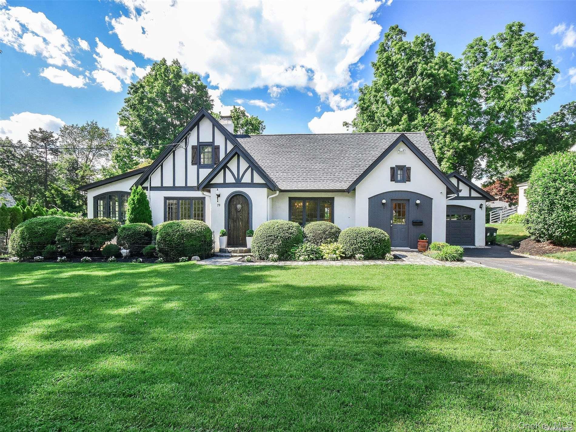 #1 photo, 79 Reid Avenue, Port Washington , NY 11050