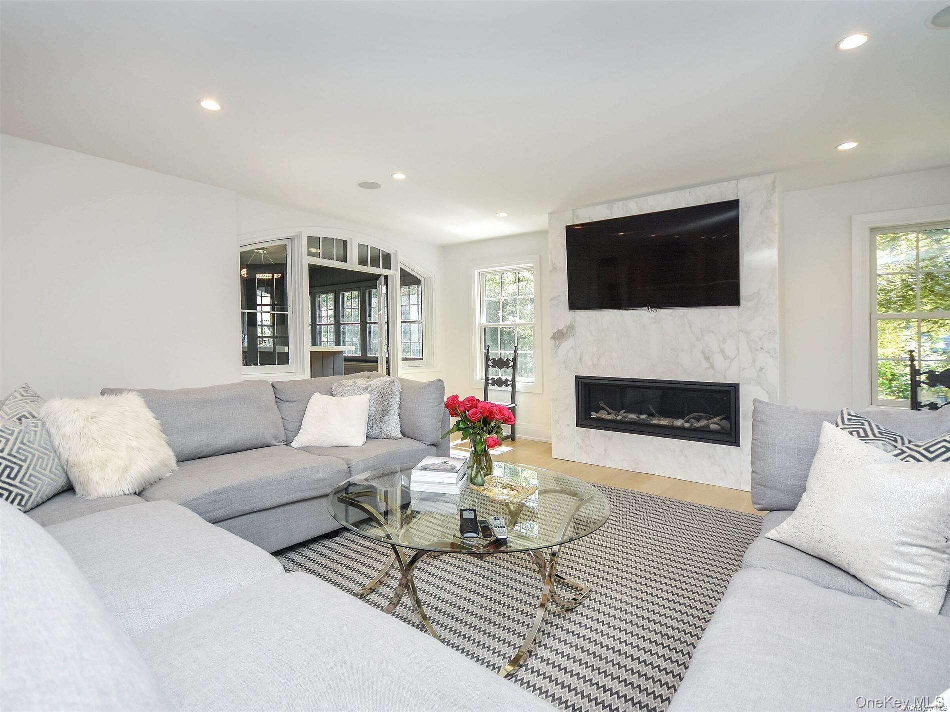 #13 photo, 79 Reid Avenue, Port Washington , NY 11050