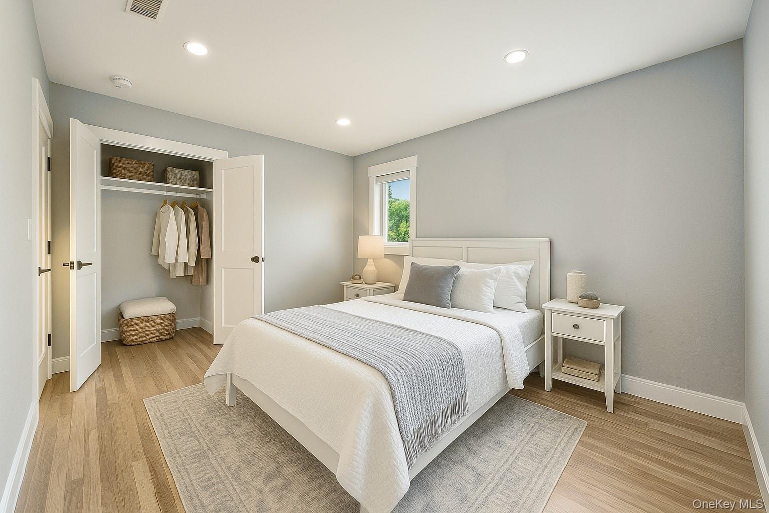 #15 photo, 2040 Wellington Court, ナッソー郡 Westbury , NY 11590