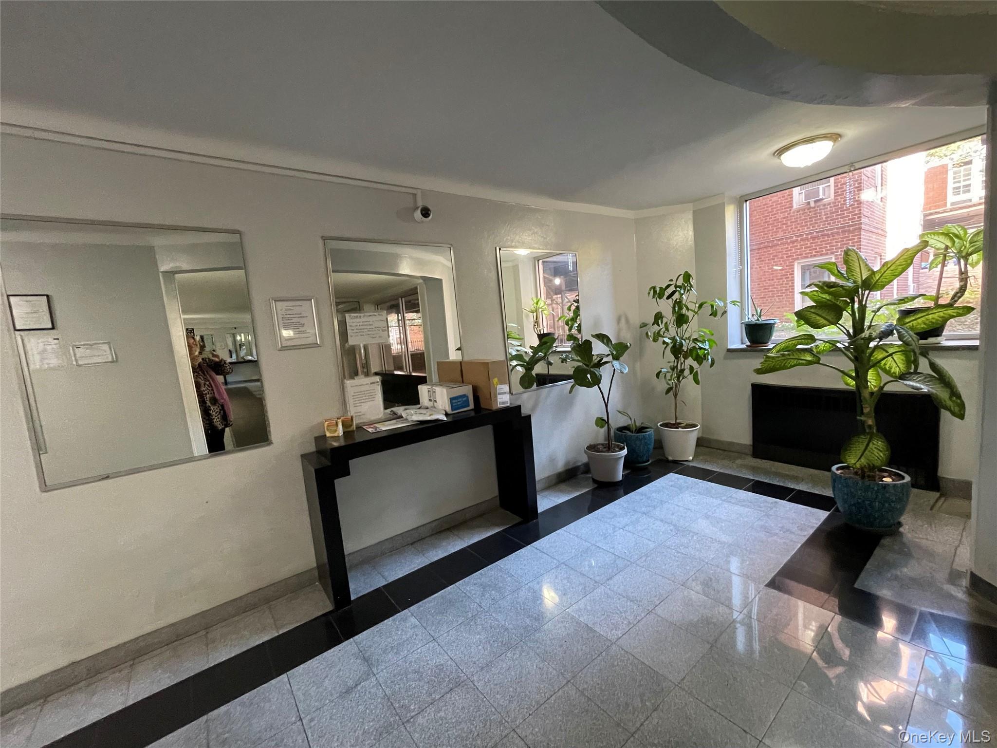 #19 photo, 63-60 102nd Street, クイーンズ区 Rego Park , NY 11374