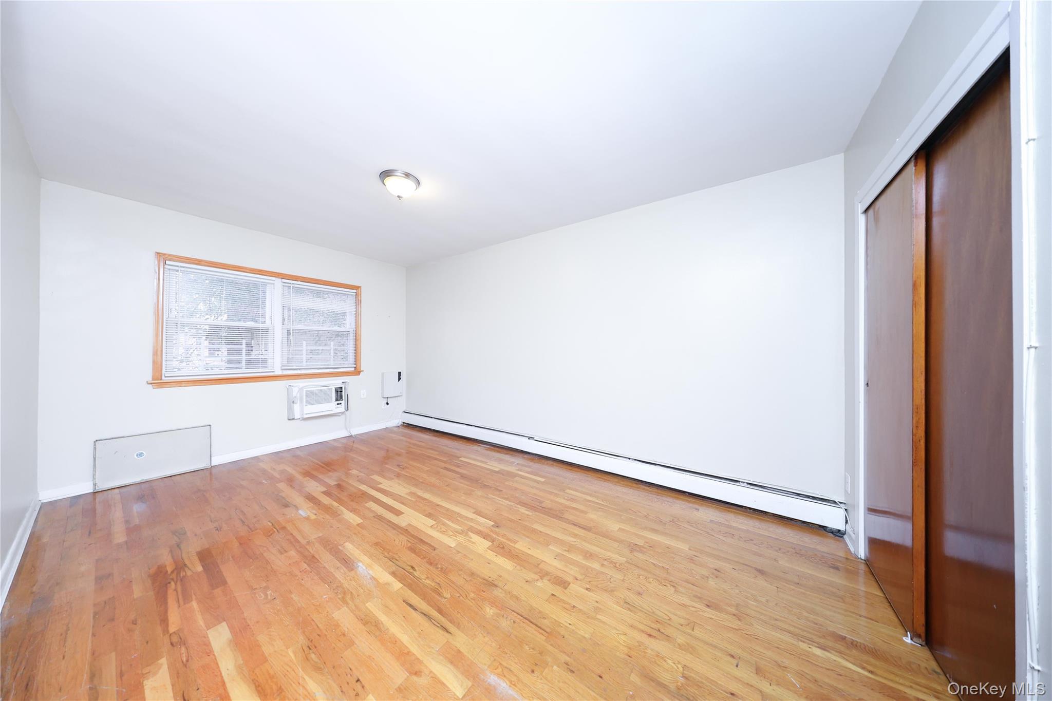 #10 photo, 11708 Curzon Road, クイーンズ区 Richmond Hill , NY 11418