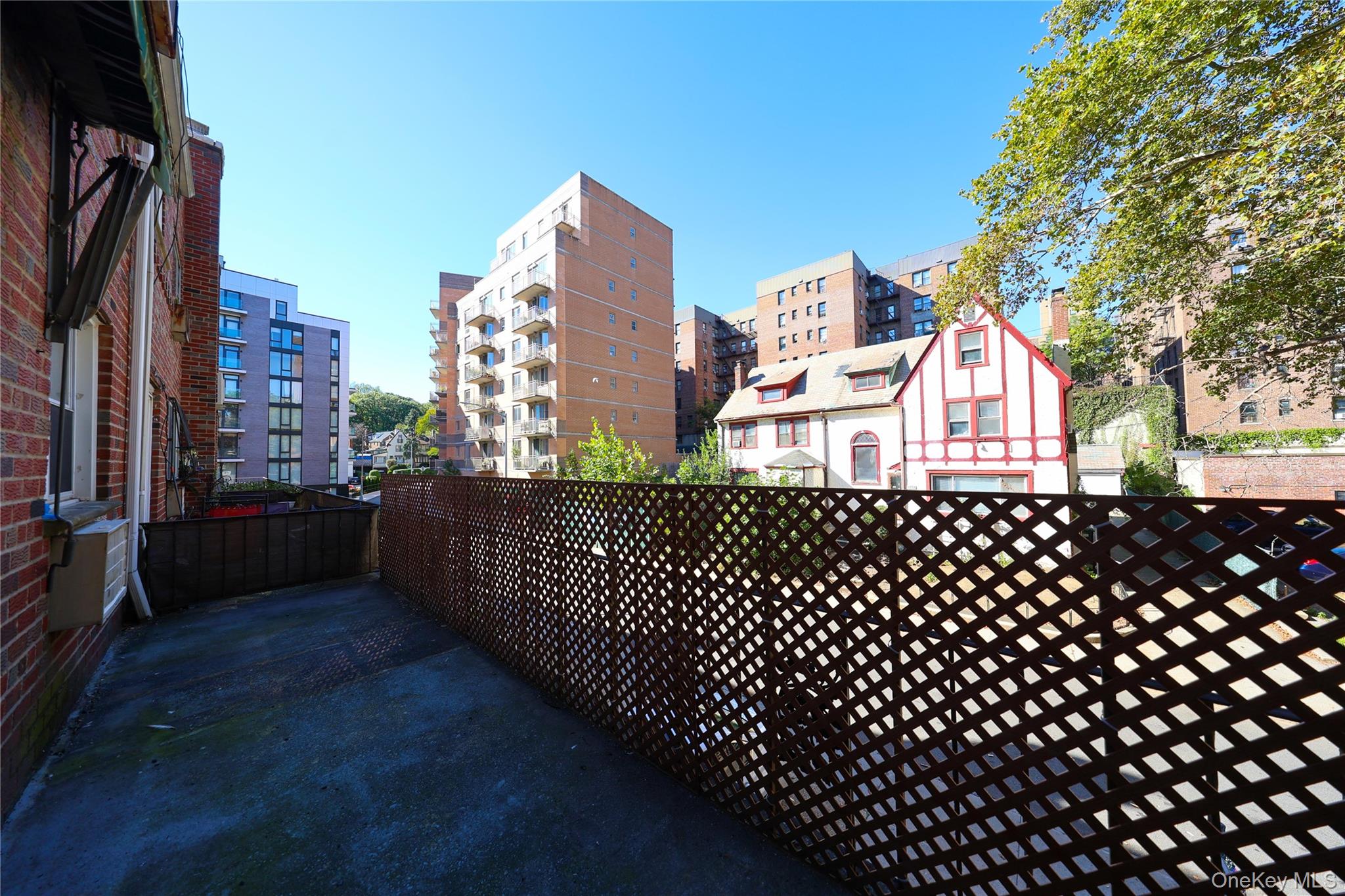 #13 photo, 11708 Curzon Road, クイーンズ区 Richmond Hill , NY 11418