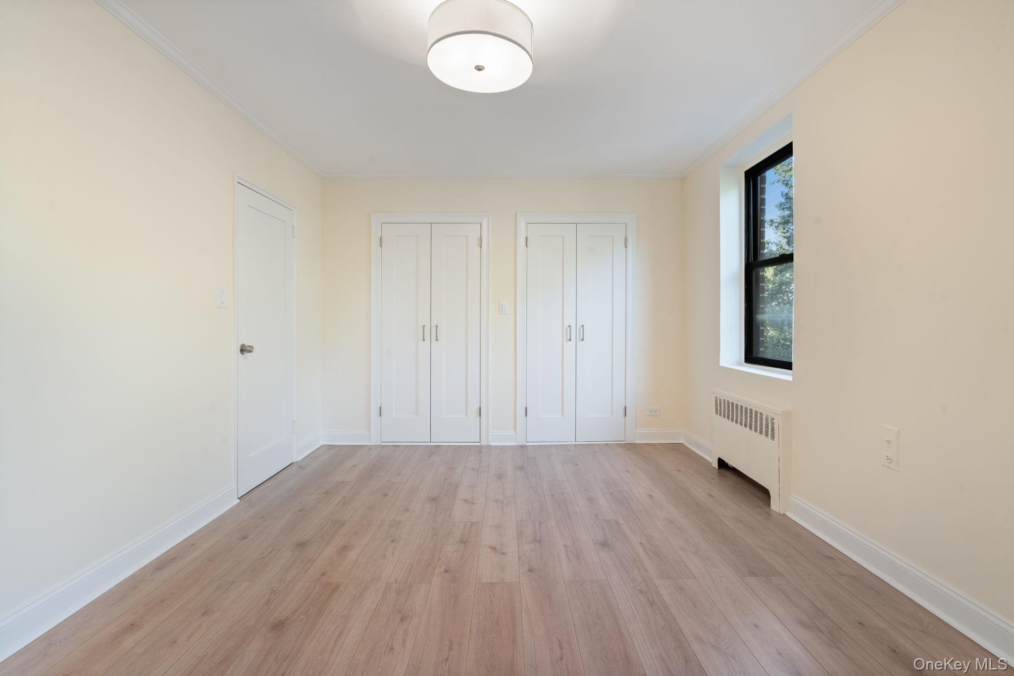 #19 photo, 32-25 88 St., クイーンズ区 East Elmhurst , NY 11369