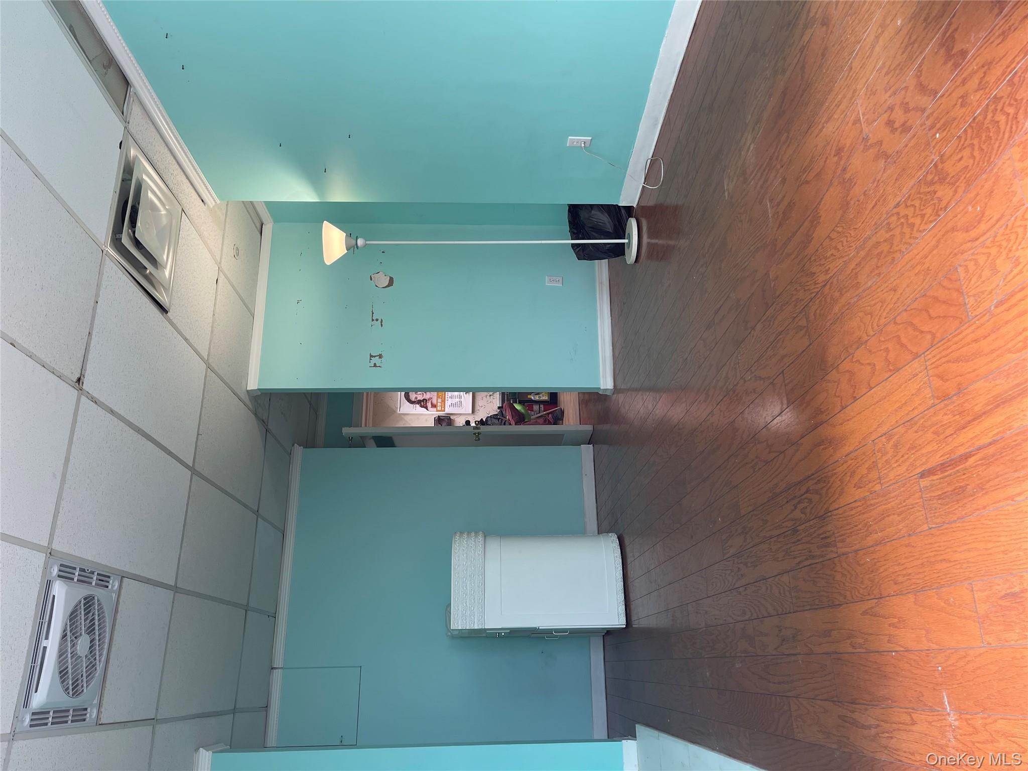 #5 photo, 40-48 Main Street, クイーンズ区 Flushing , NY 11354