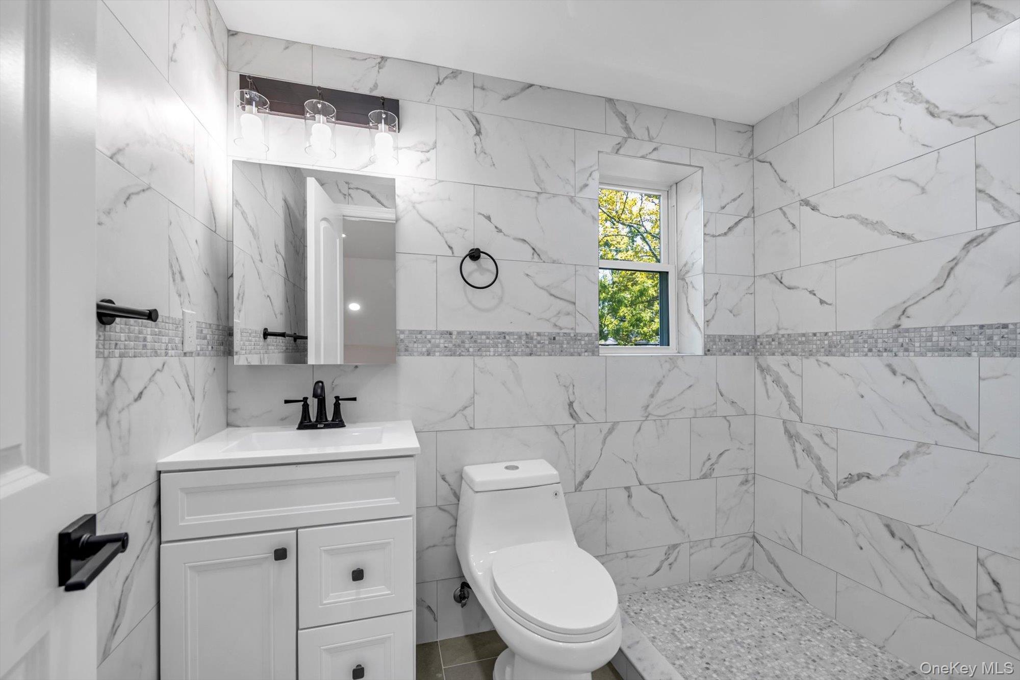 #11 photo, 1594 Union Avenue, ナッソー郡 Hewlett , NY 11557