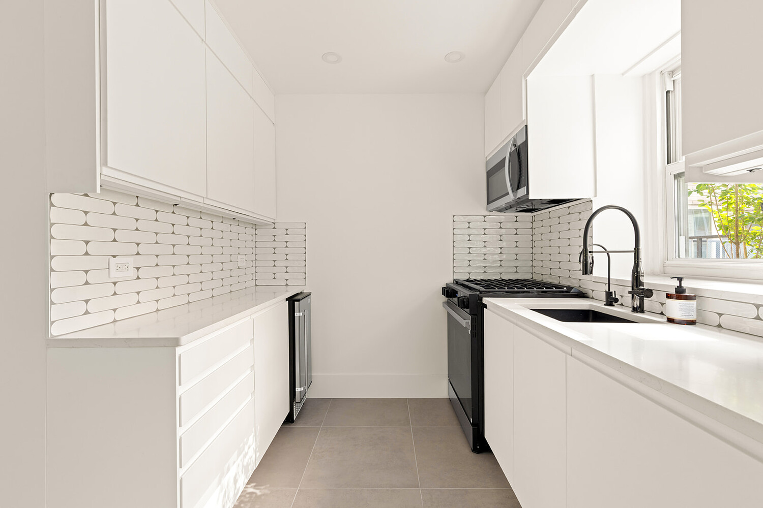 #7 photo, 159 W 53RD Street, マンハッタン Midtown , NY 10019