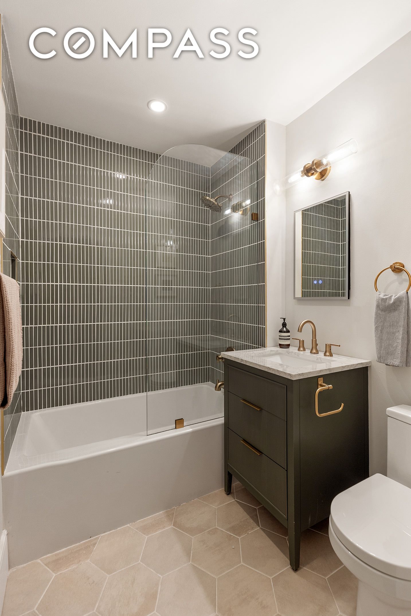 #18 photo, 303 Humboldt Street, ブルックリン区 Williamsburg , NY 11211