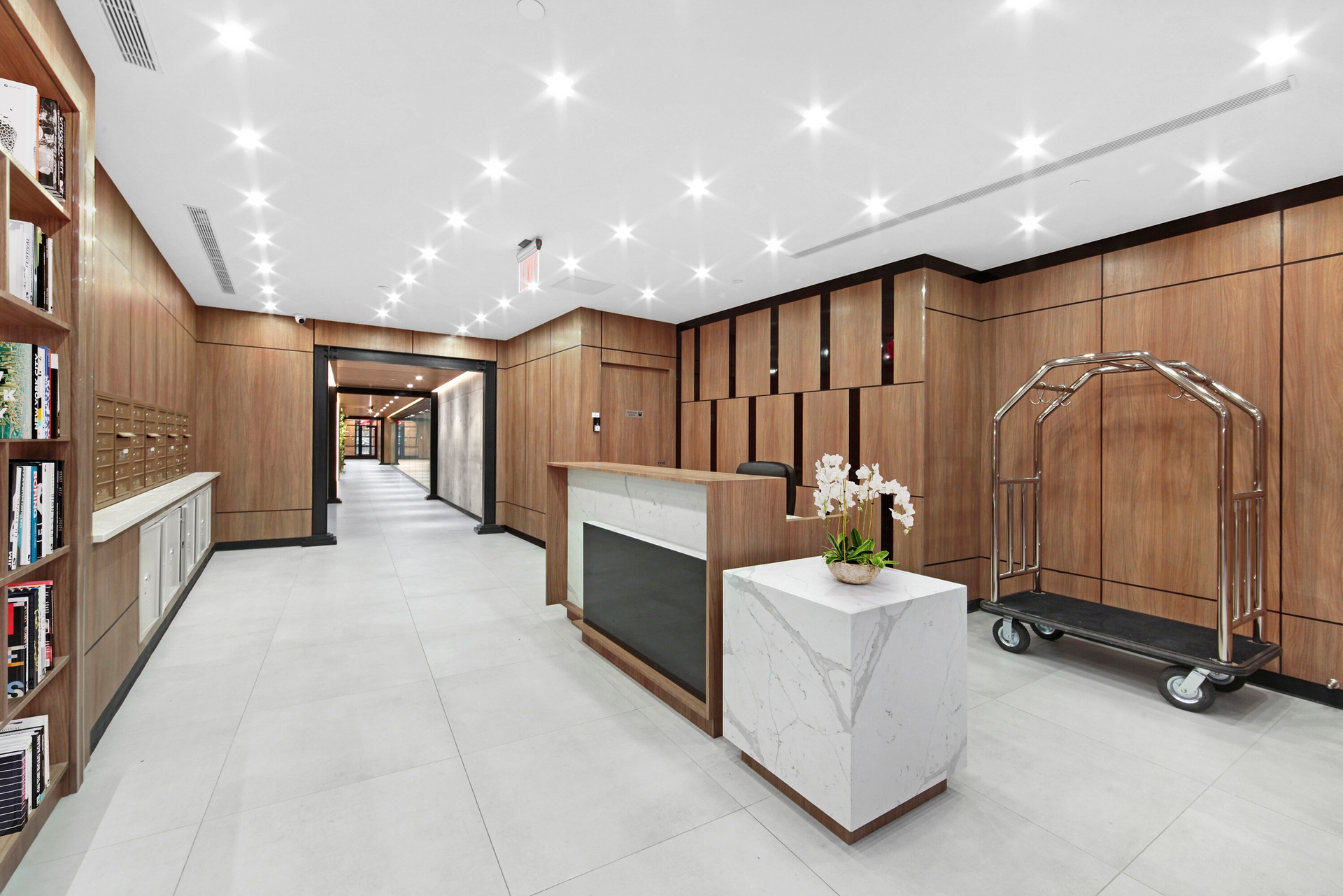 #13 photo, 37-26 32nd Street, クイーンズ区 Long Island City , NY 11101