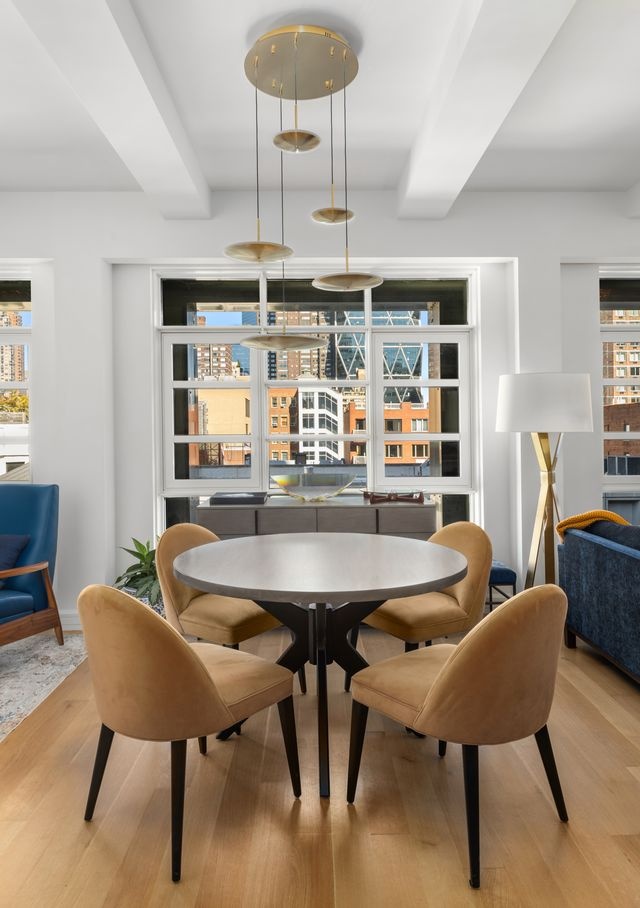 #4 photo, 318 W 52nd Street, マンハッタン Clinton , NY 10019