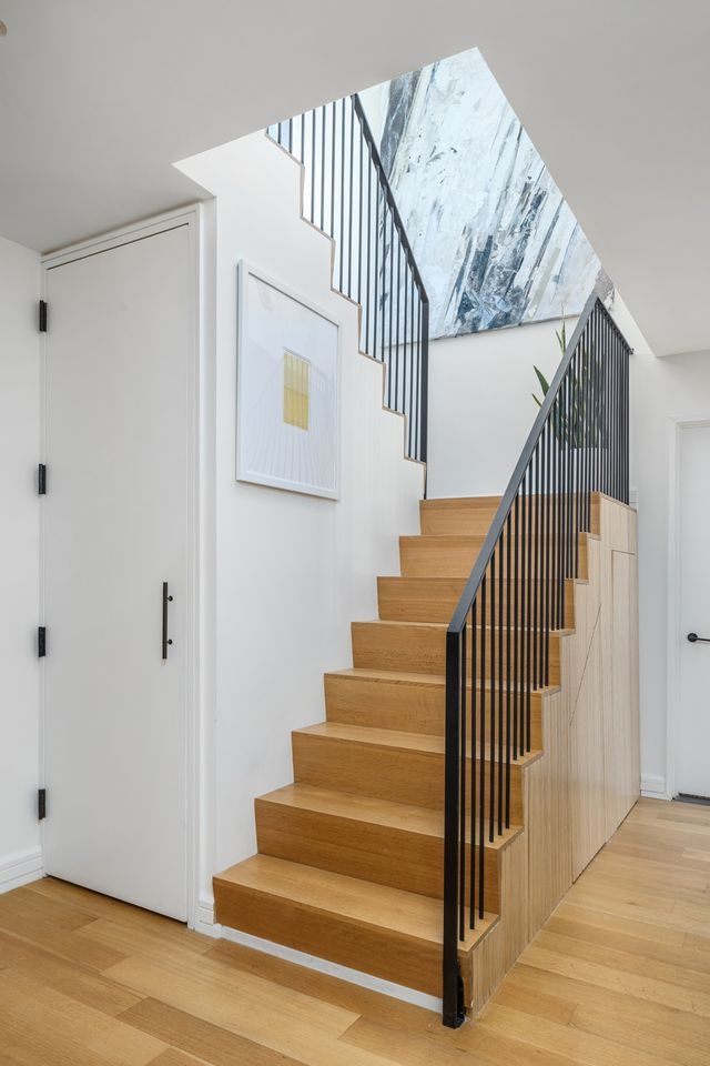 #8 photo, 318 W 52nd Street, マンハッタン Clinton , NY 10019