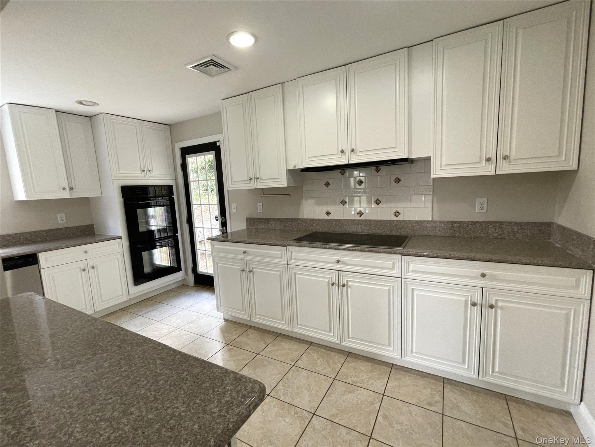 #8 photo, 130 B Old Mt. Kisco Road, Armonk , NY 10504