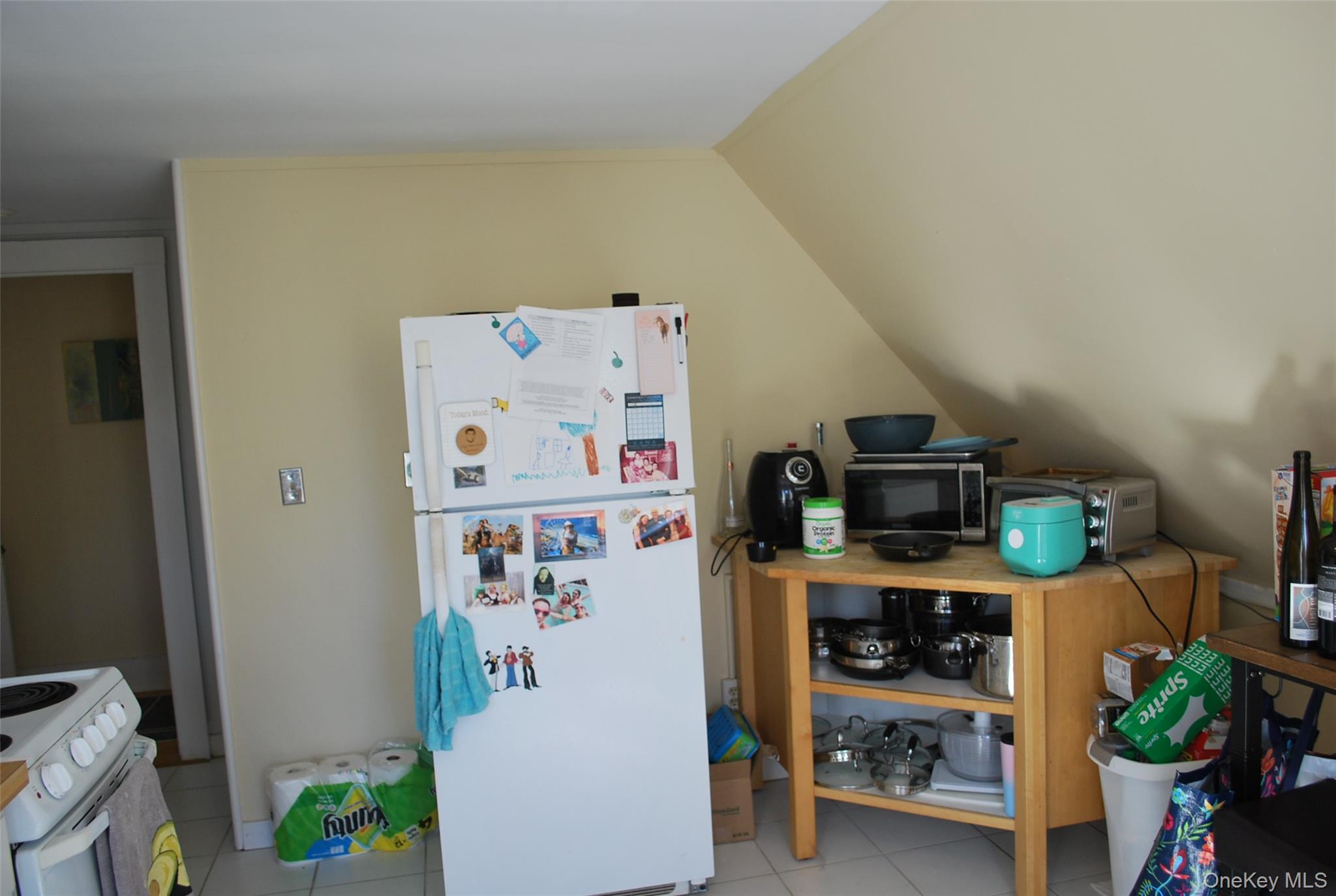 #7 photo, 35 Oakland Avenue, Warwick , NY 10990