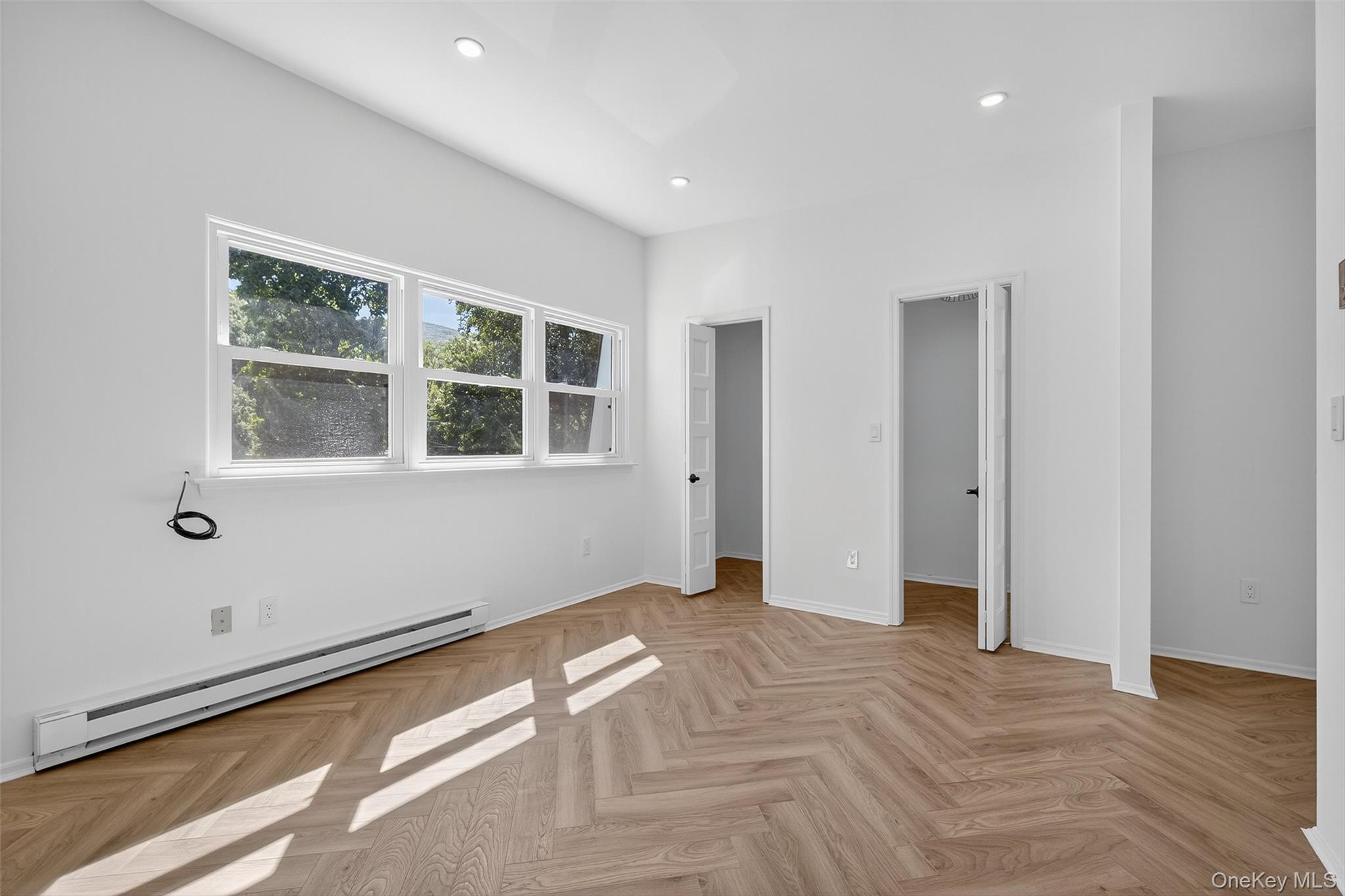 #18 photo, 8 Roundtree Court, Beacon , NY 12508