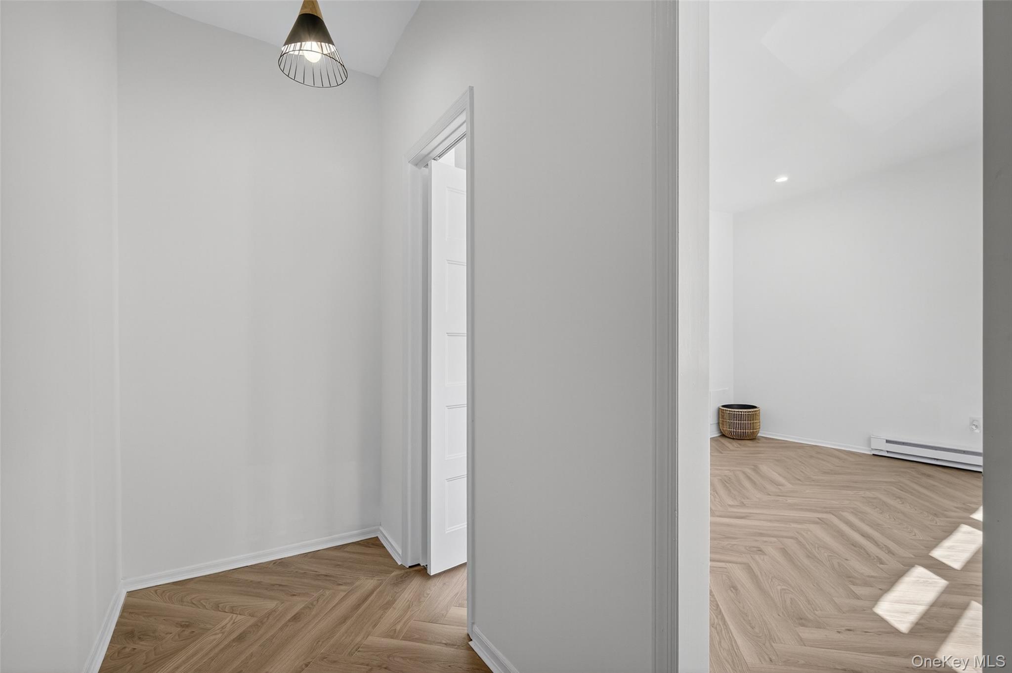 #19 photo, 8 Roundtree Court, Beacon , NY 12508