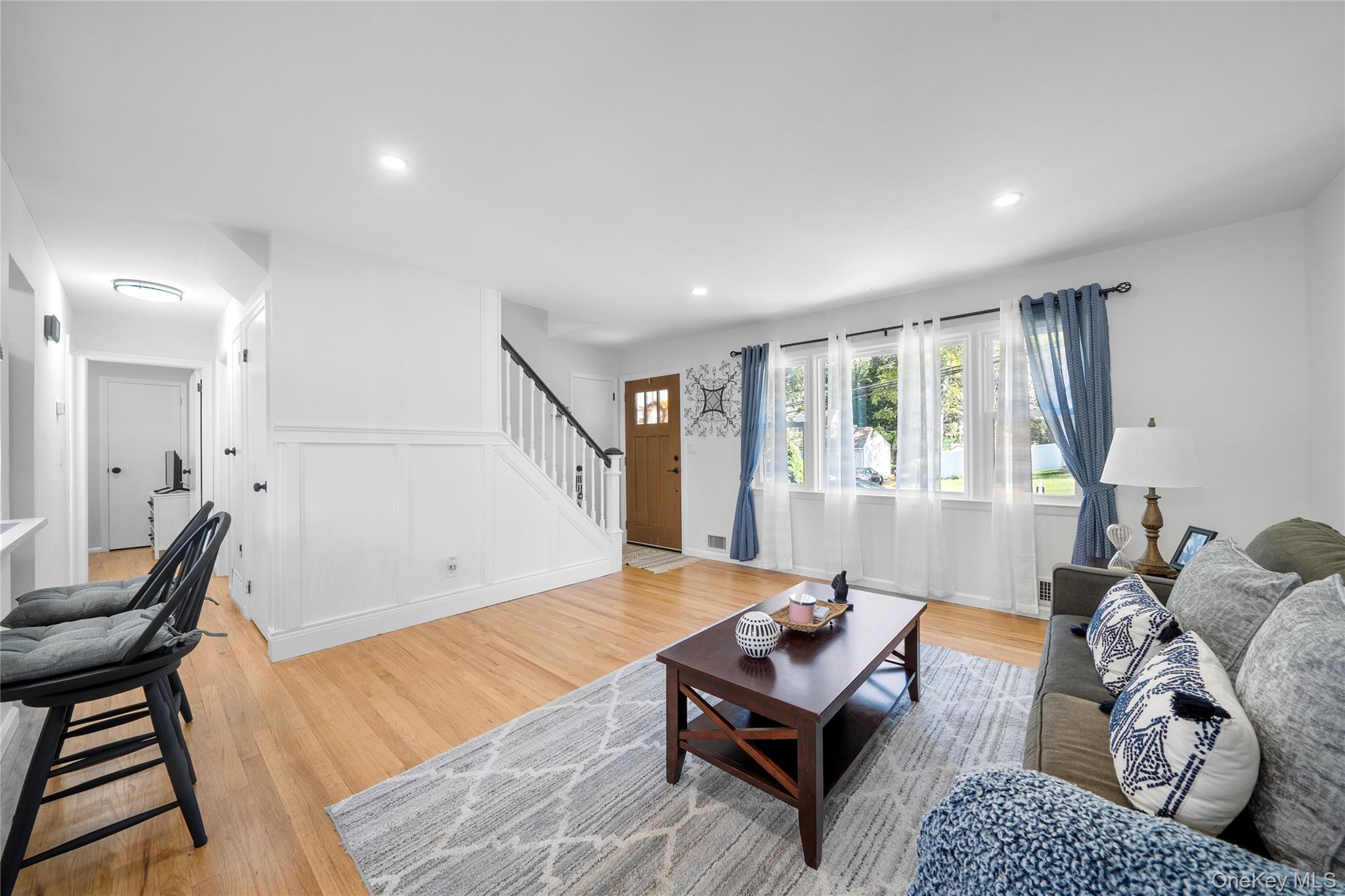 #15 photo, 98 Paula Boulevard, サフォーク郡 Selden , NY 11784