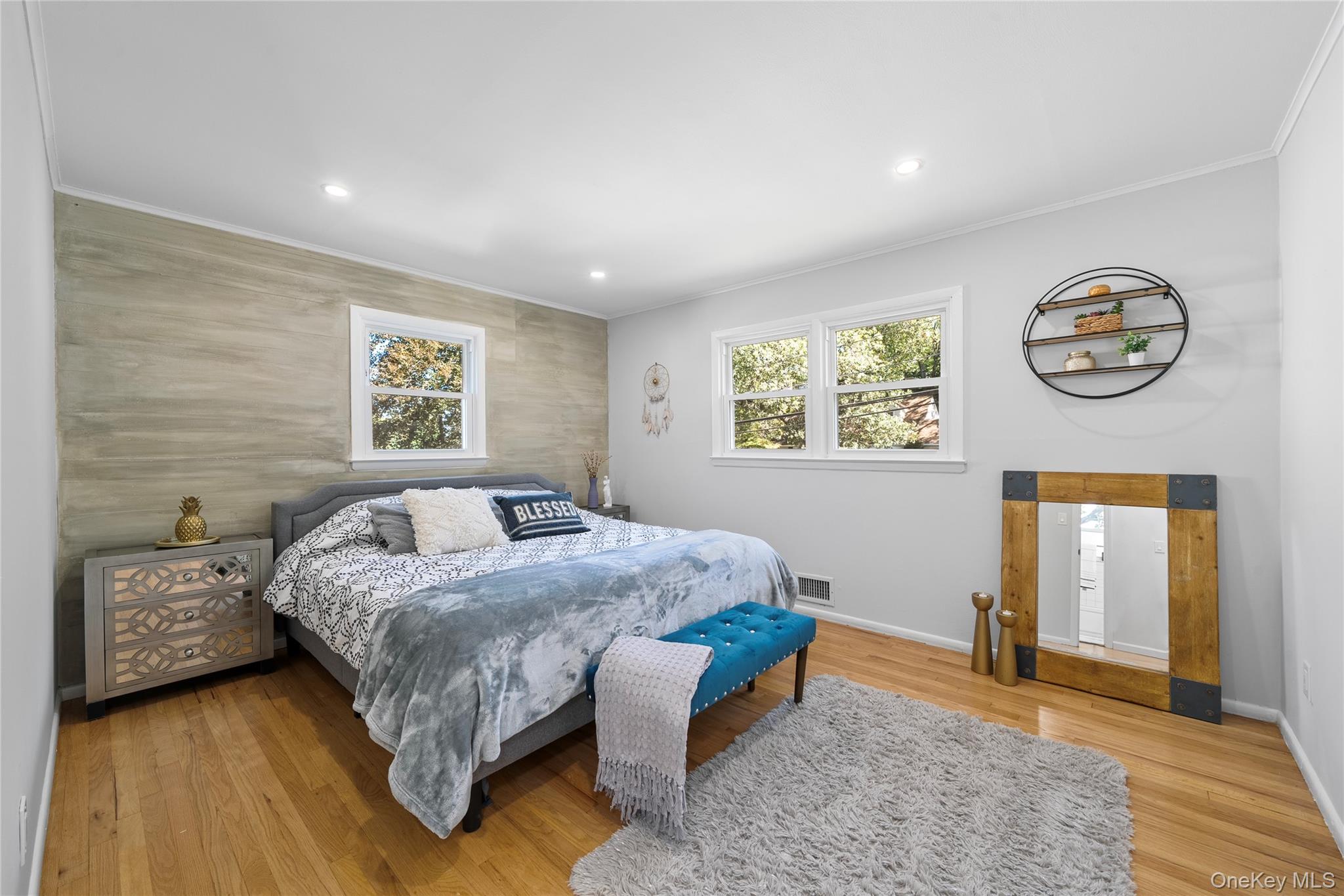 #17 photo, 98 Paula Boulevard, サフォーク郡 Selden , NY 11784