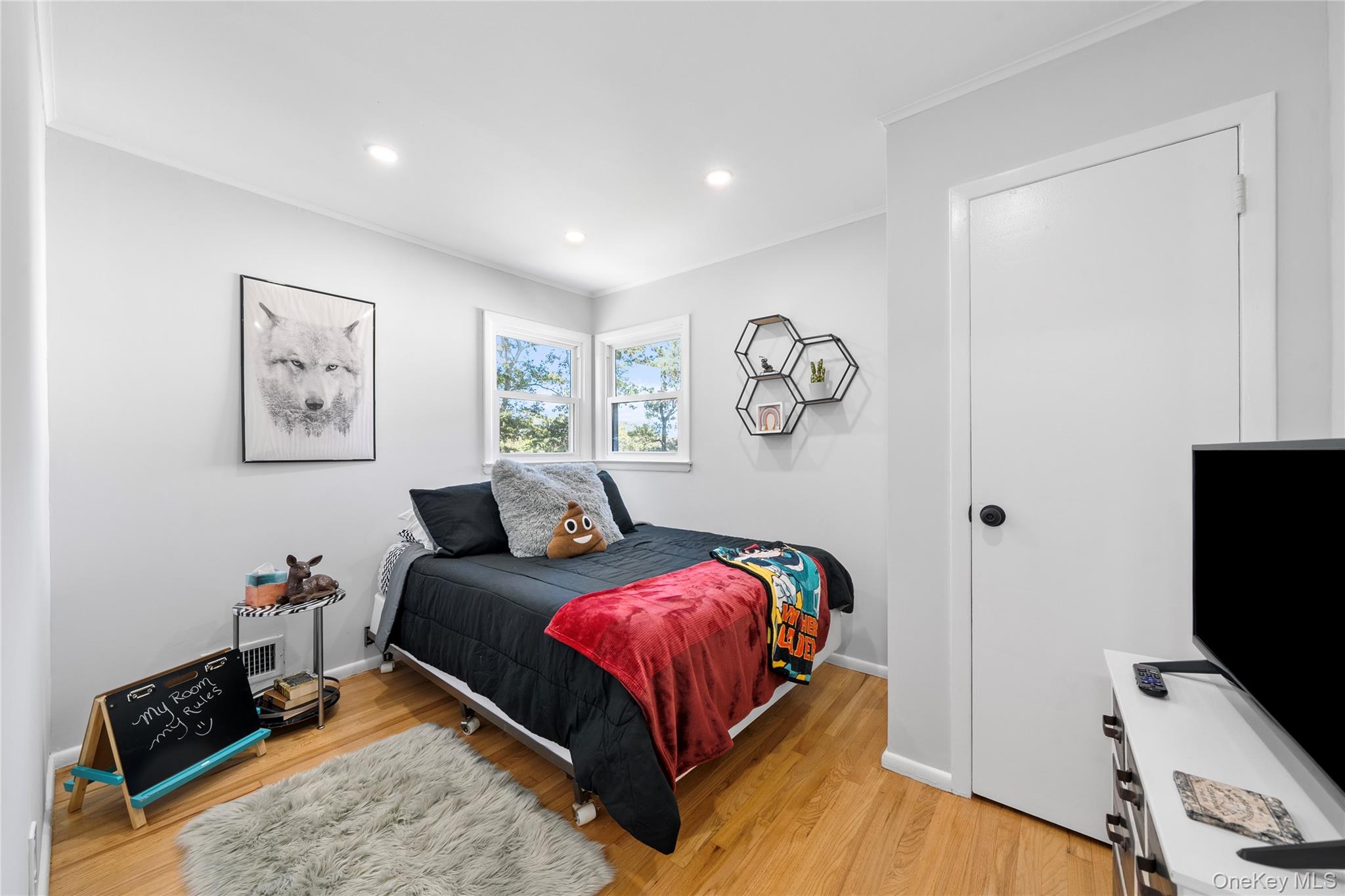 #19 photo, 98 Paula Boulevard, サフォーク郡 Selden , NY 11784