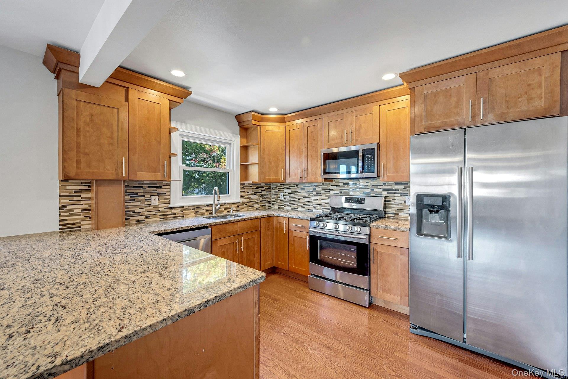 #3 photo, 105 Bradford Street, Harrison , NY 10528