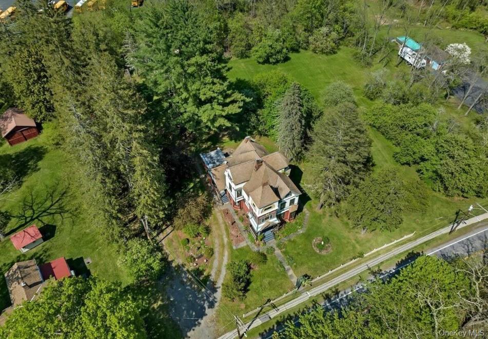 #11 photo, 4930 Rt-81, Greenville , NY 12083