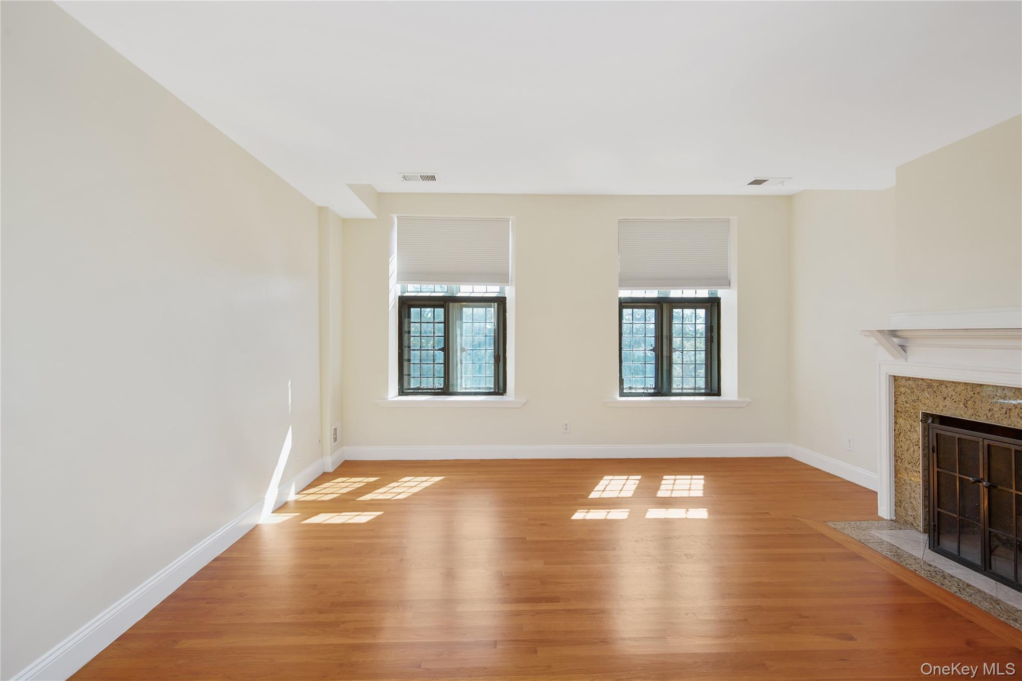 #5 photo, 206 Chateau Rive, Peekskill , NY 10566